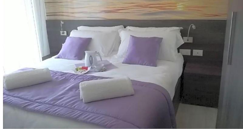 Hotel Tre Rose image