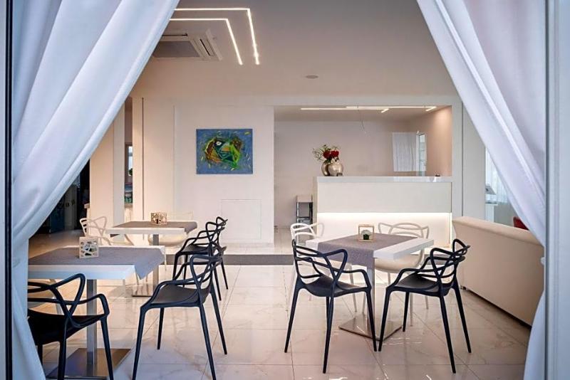 Hotel Tre Rose image