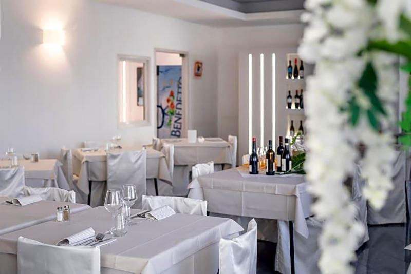Hotel Tre Rose image