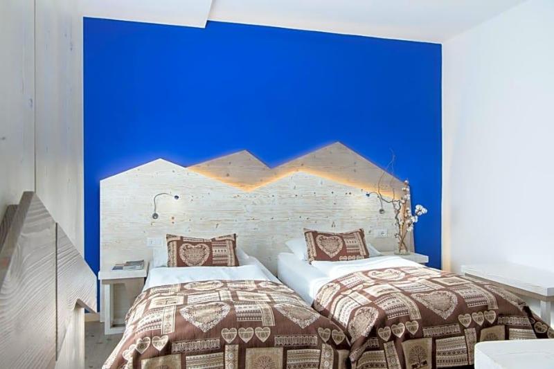 Hotel Garni Roberta image