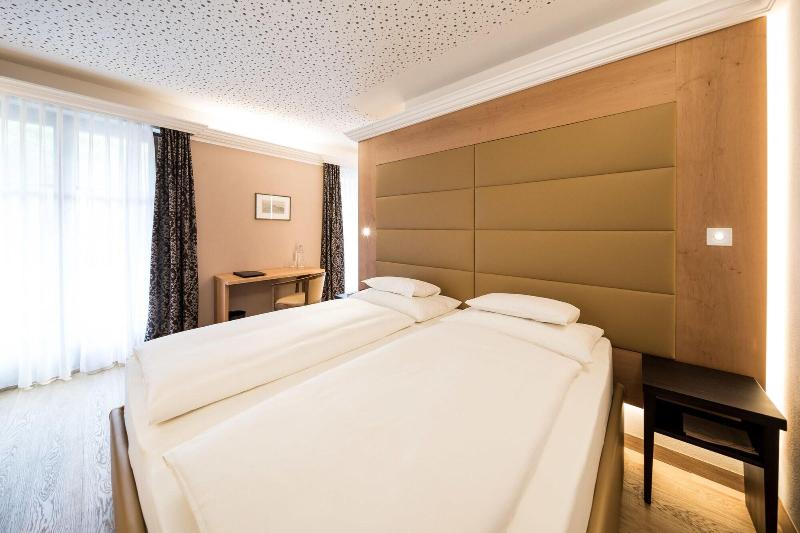 Haus Am Hang image