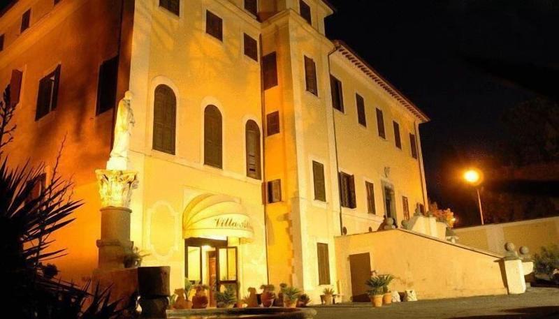 Villa Altieri image