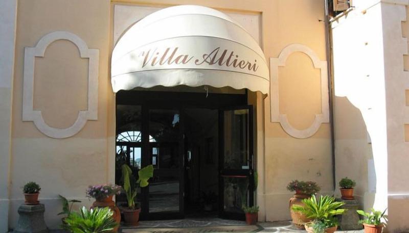 Villa Altieri image