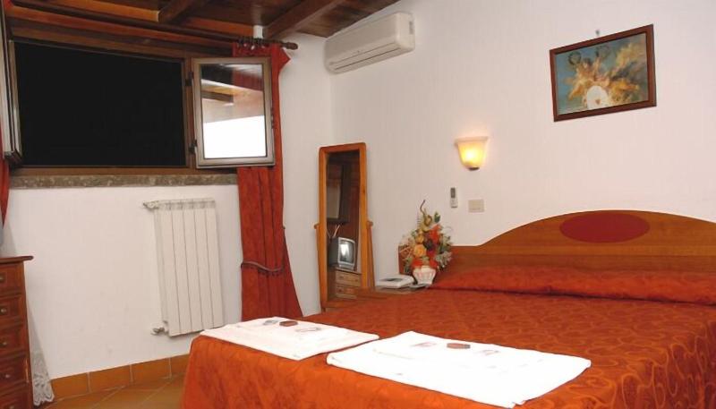 Villa Altieri image