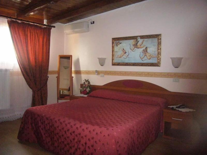 Villa Altieri image