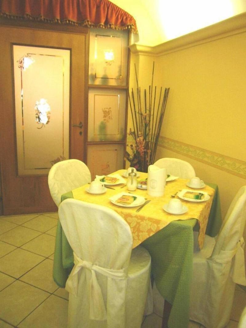 Villa Altieri image