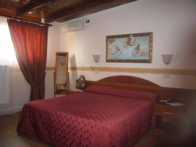 Villa Altieri image