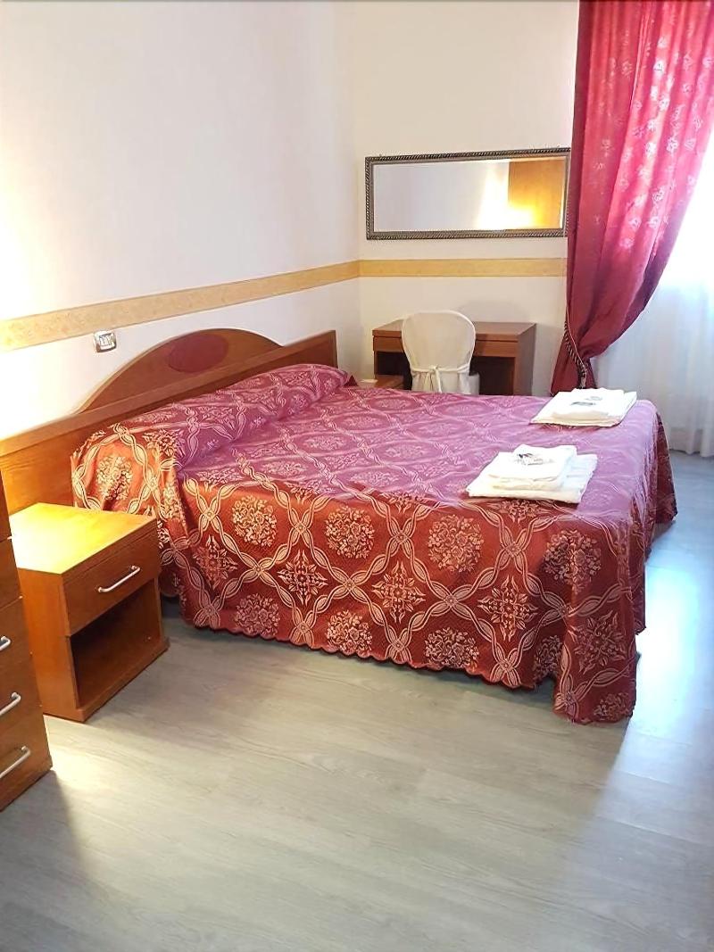 Villa Altieri image