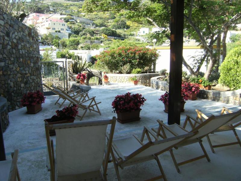 Villa Acacia