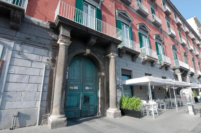 Relais Bijoux Napoli image