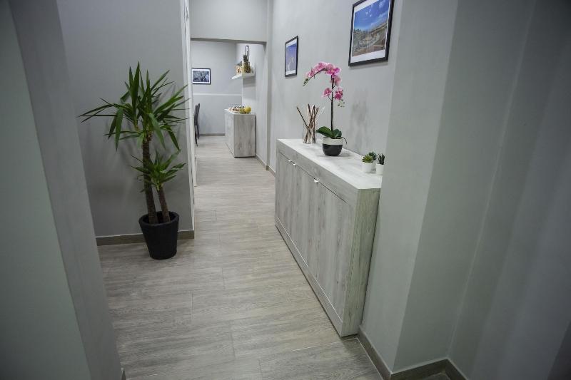 Re Carlo Rooms image