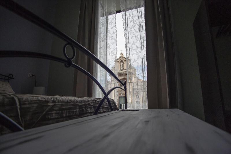 Re Carlo Rooms image