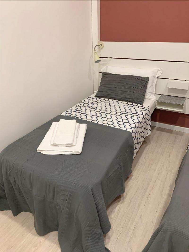Re Carlo Rooms image