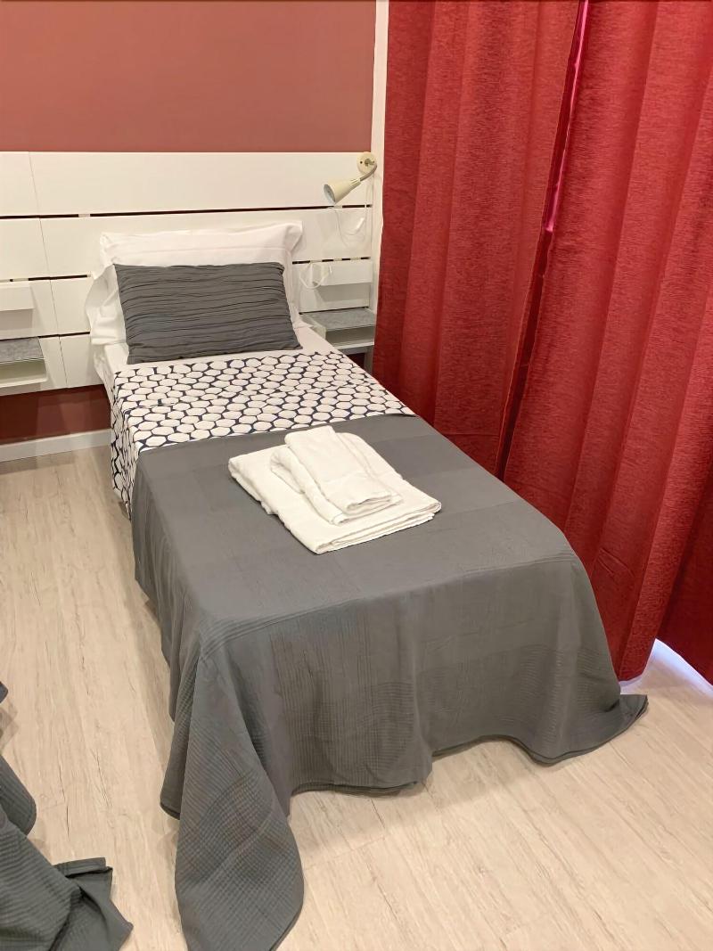 Re Carlo Rooms image