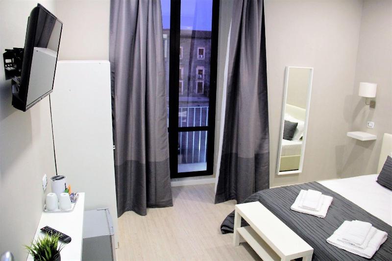 Re Carlo Rooms image