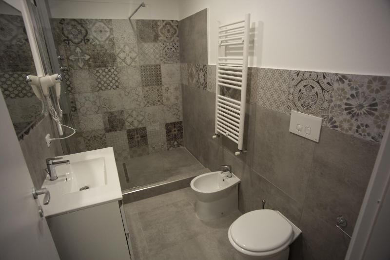 Re Carlo Rooms image