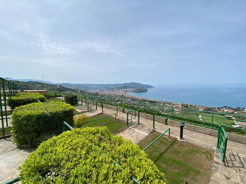 Le Terrazze image