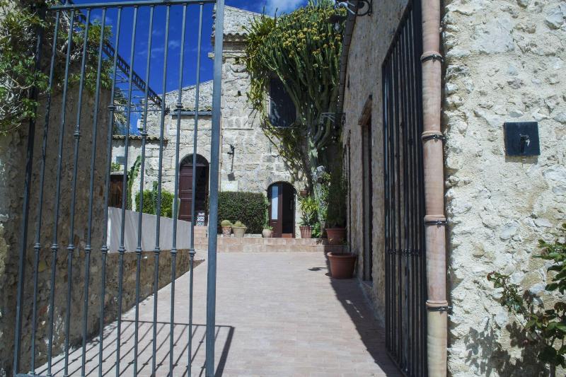 Agriturismo Baglio Làuria image