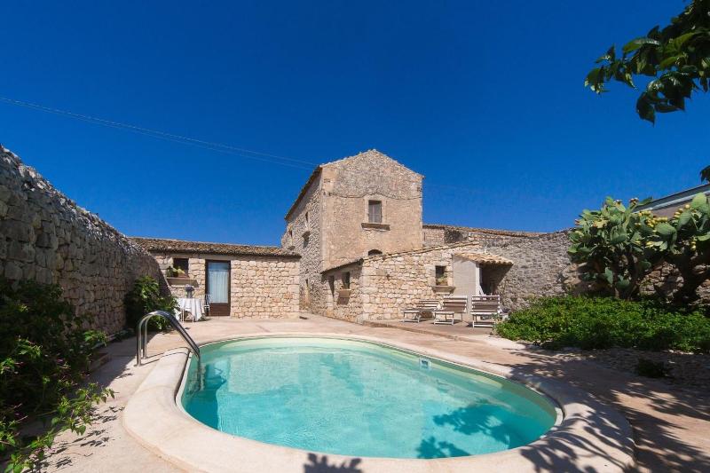 Casale Del Coccio image