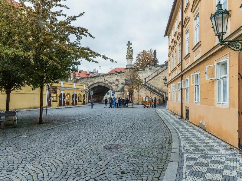 Charles Bridge Economic Hostel image