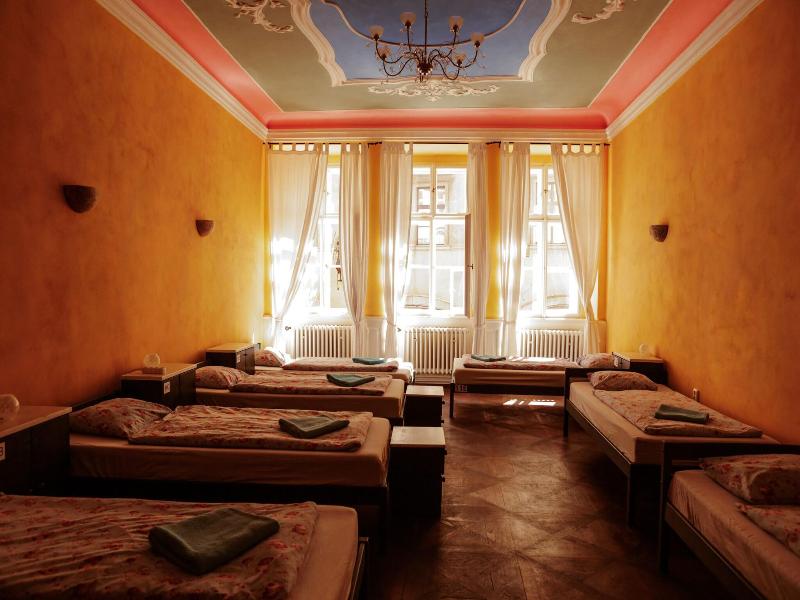 Charles Bridge Economic Hostel image
