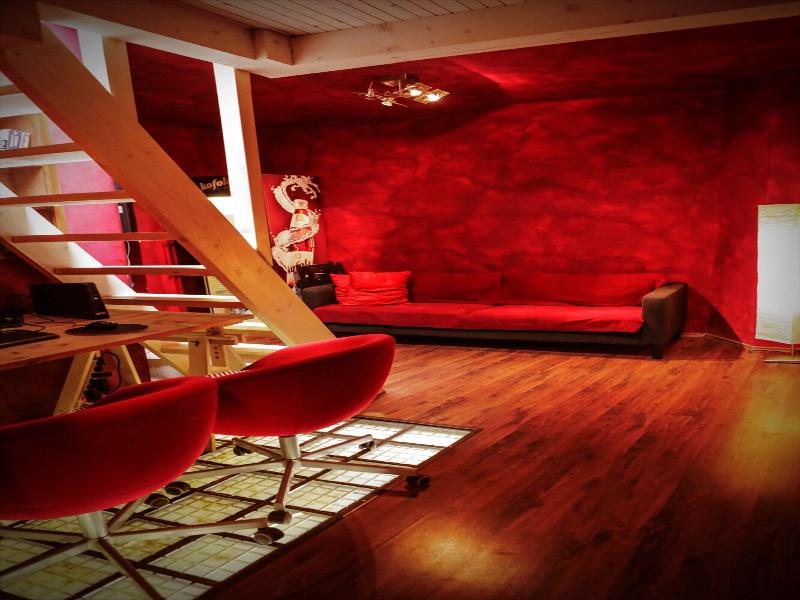 Charles Bridge Economic Hostel image
