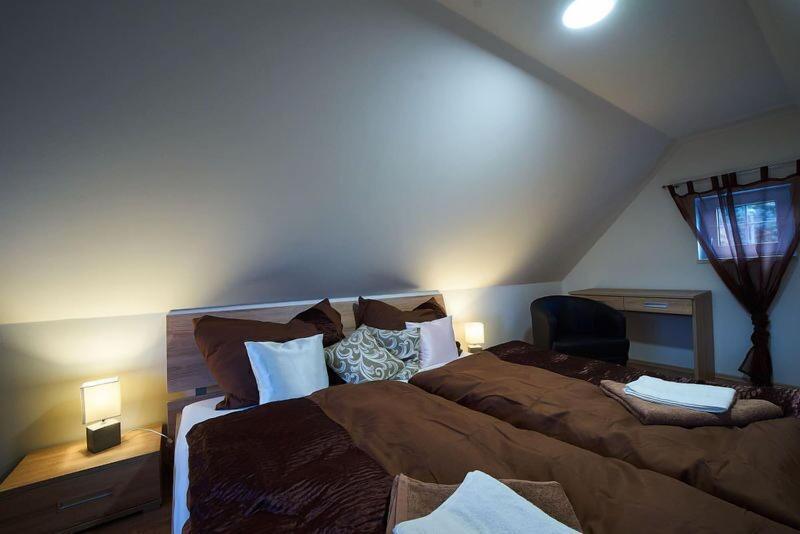 Bluestars Apartments image