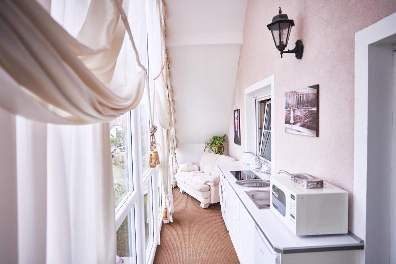 Bluestars Apartments image