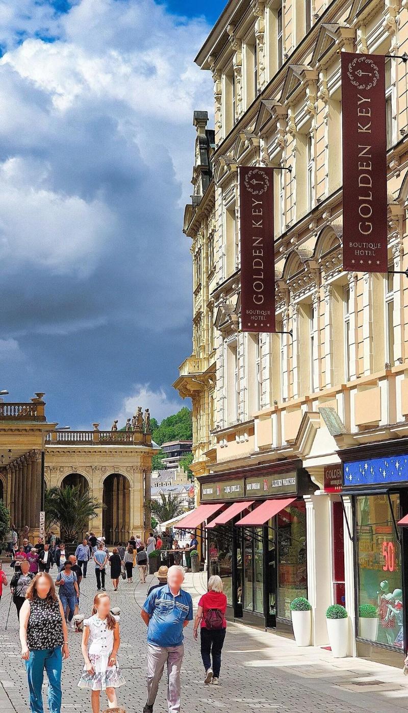 Golden Key Boutique Hotel image
