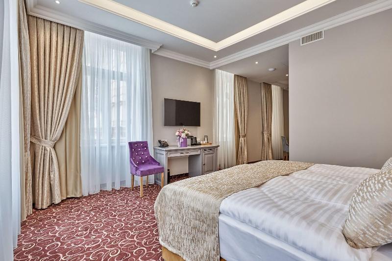 Golden Key Boutique Hotel image