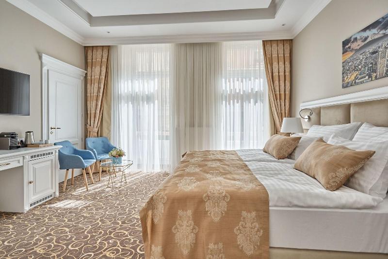 Golden Key Boutique Hotel image