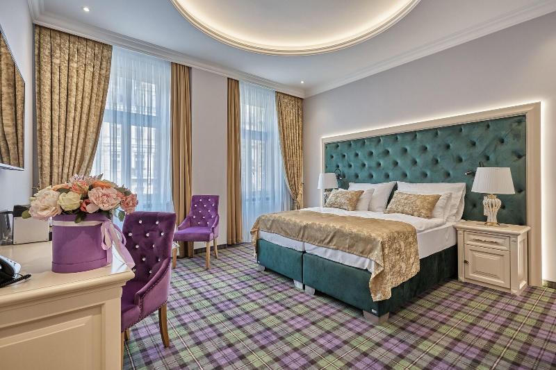 Golden Key Boutique Hotel image