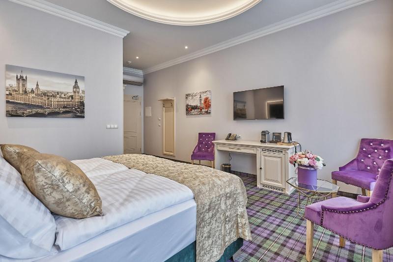 Golden Key Boutique Hotel image