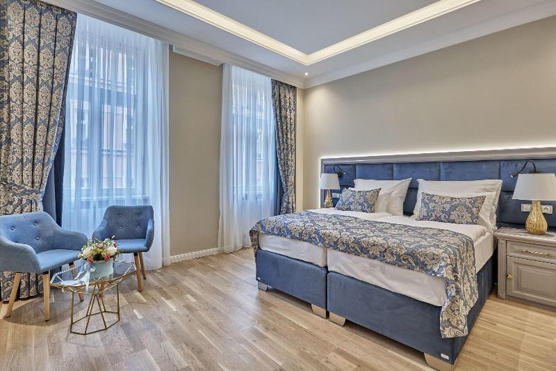 Golden Key Boutique Hotel image