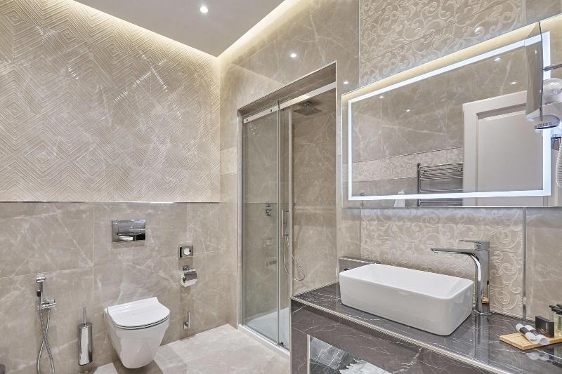 Golden Key Boutique Hotel image
