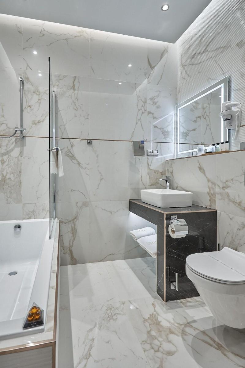 Golden Key Boutique Hotel image