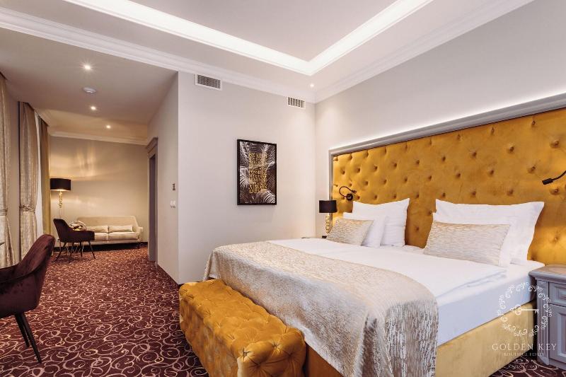 Golden Key Boutique Hotel image