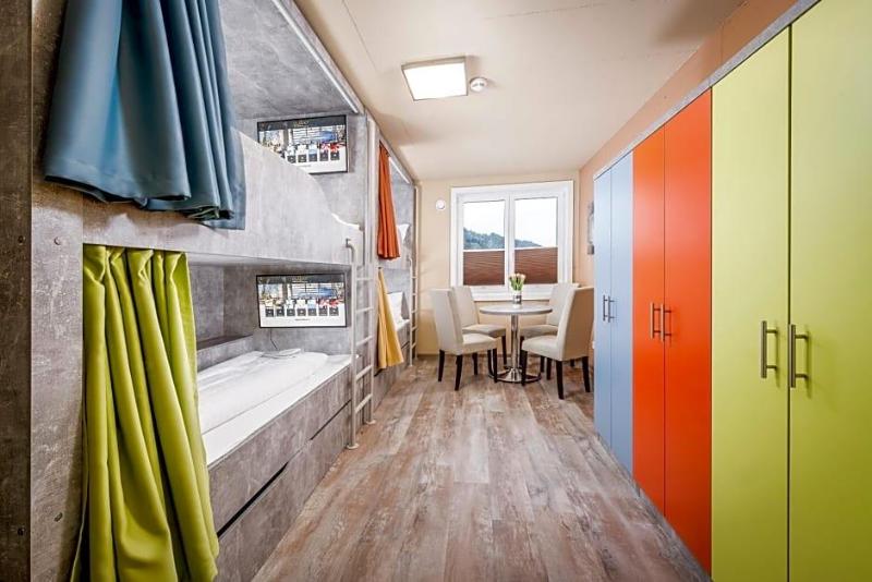 Cubo Sport & Art Hotel image