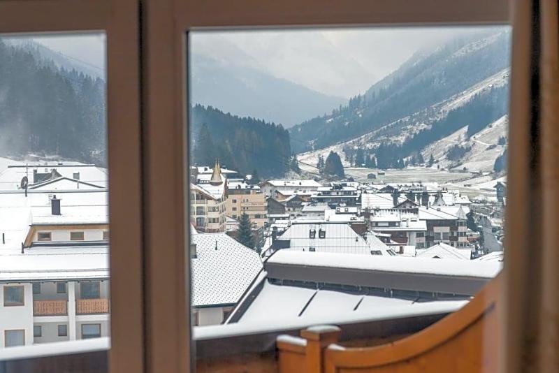 Hotel Post Ischgl image