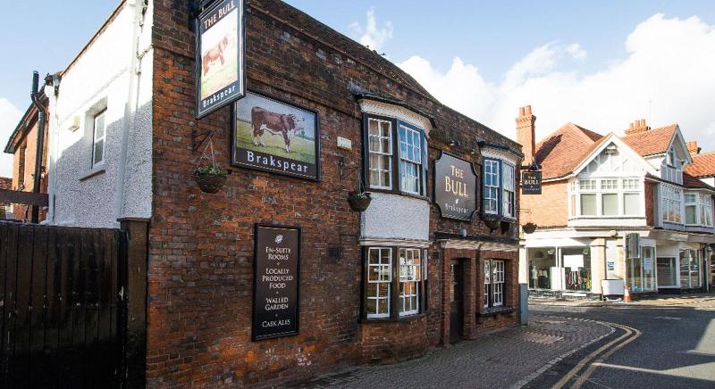 The Bull At Wargrave image