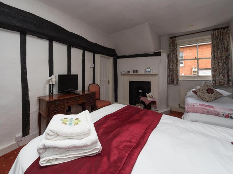 The Bull At Wargrave image