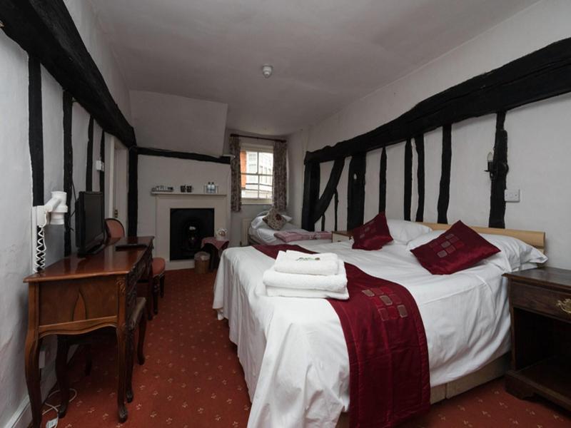 The Bull At Wargrave image