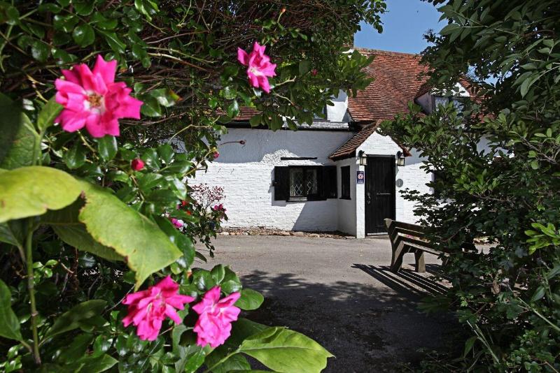 Cornfields Hotel & Restaurant image