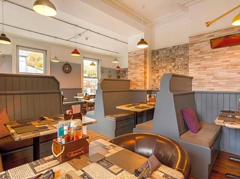 Padarn Hotel image