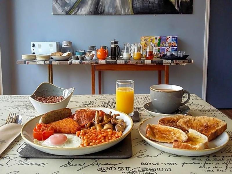 Padarn Hotel image