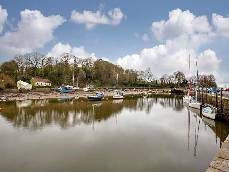 Padarn Hotel image