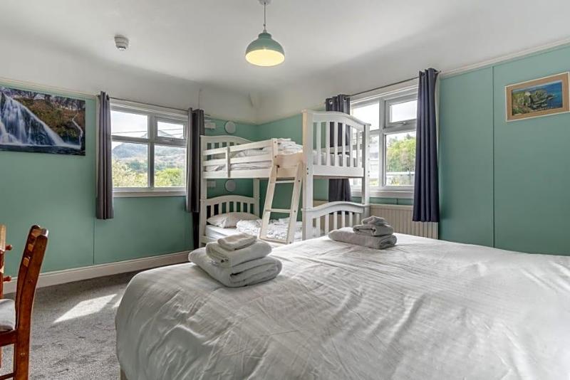 Padarn Hotel image
