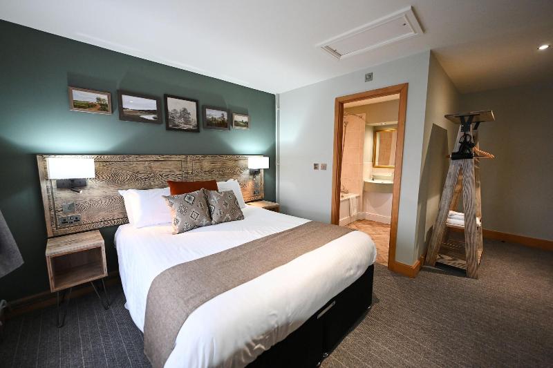 Crewe & Harpur, Derby by Marston's Inns image