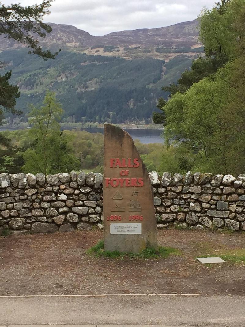 Lodges On Loch Ness image