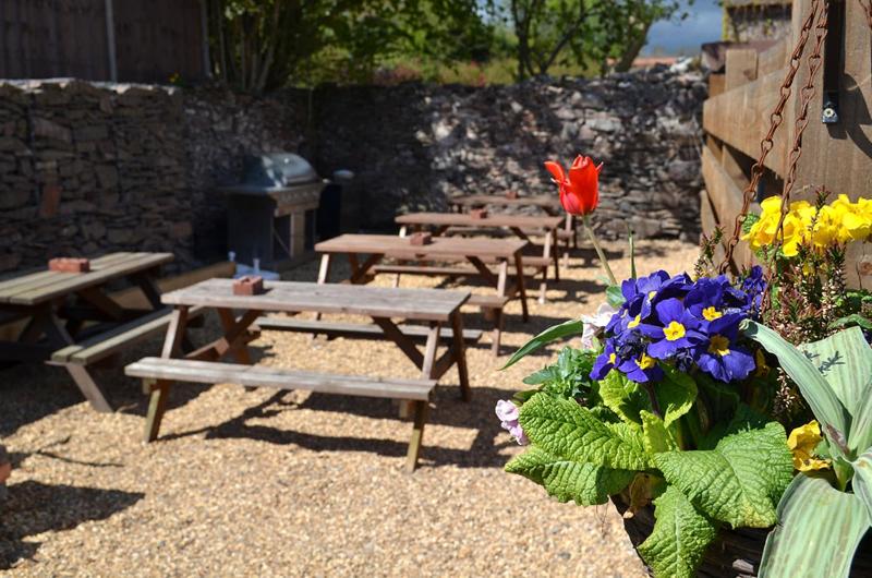 The Barn Courtyard image